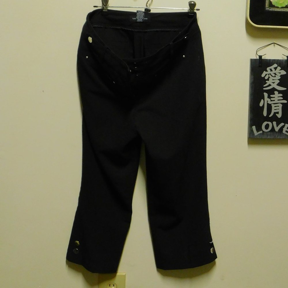 Larry Levine Black Slim Leg Crop Pants w/Silver